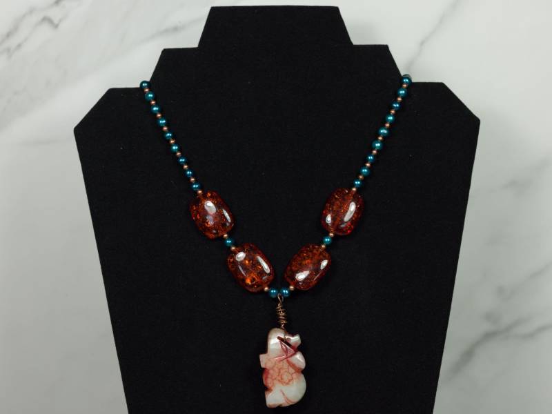 Jade Elefant Anhänger Mit Süßwasserperle Akzente | Handmade Schmuck Jade Elefant Anhänger Mit Süßwasserperle Akzente | Handmade Schmuck von KAKART