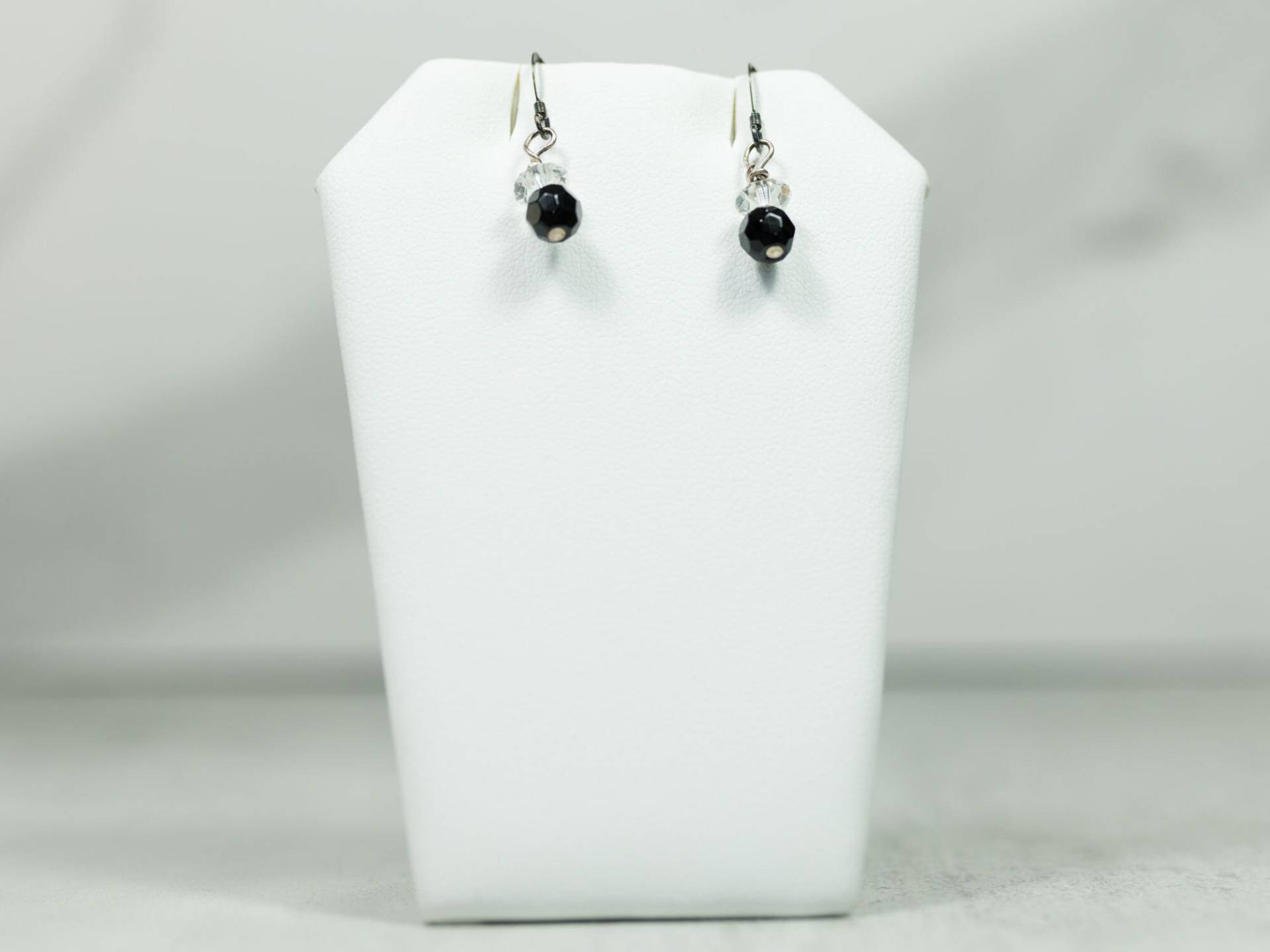Ohrringe Aus Onyx Und Kristall Ohrringe Aus Onyx Und Kristall von KAKART