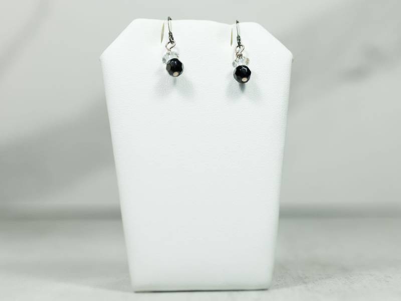 Ohrringe Aus Onyx Und Kristall Ohrringe Aus Onyx Und Kristall von KAKART