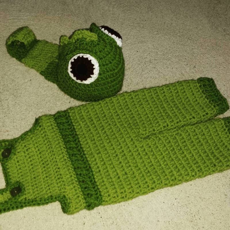 Chamäleon Kostüm Gehäkelt Baby Photo Prop Outfit & Mütze von KAKcrochet