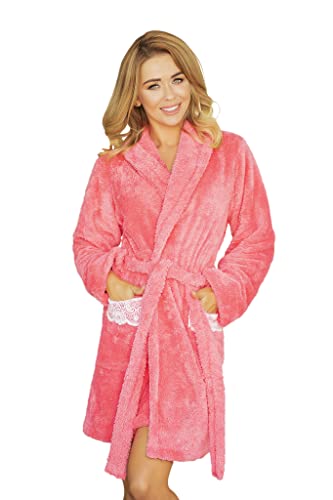 KALIMO Damen Paleo Morgenmantel mit 3/4 Ärmeln | Farbe: Koralle | Größe: XL | Material: Polyester | Gestrickter Stoff | Riemen | Bademantel, Hauskleid, Bathrobe, Hausmantel, Morgenrock, Nachthemd von Kalimo