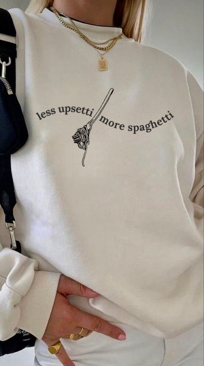 Less Upsetti More Spaghetti Crewneck/Wavy Quote Pullover Funny Pasta Sweater // Green Pinterest Aesthetic Letters Trendy Gift von KALOStudios