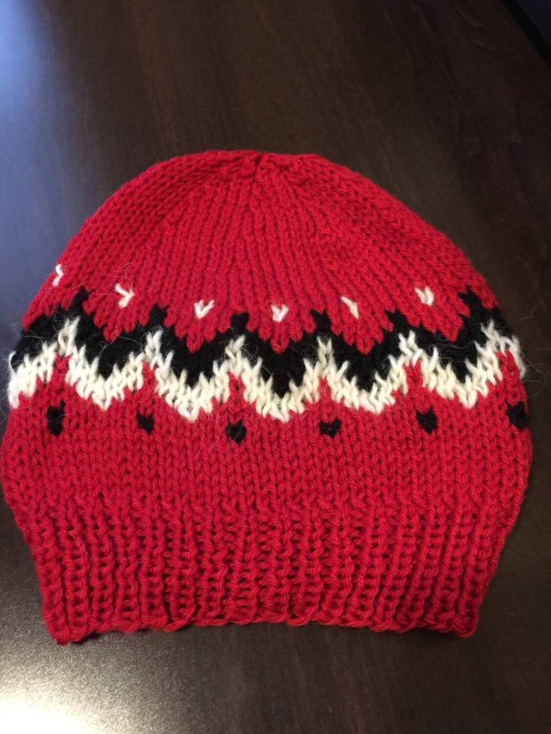 Hand Gestrickte Skandinavisch Gemusterte Mütze von KALTbyKaraMiche