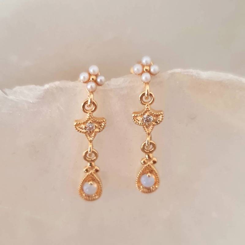 Edle Opal Ohrringe Ohrstecker Ohrhänger Mit Saatperlchen Und Brillanten Aus Echtem 750Er 18 Karätigem Gelb Gold von KANSTINGERS
