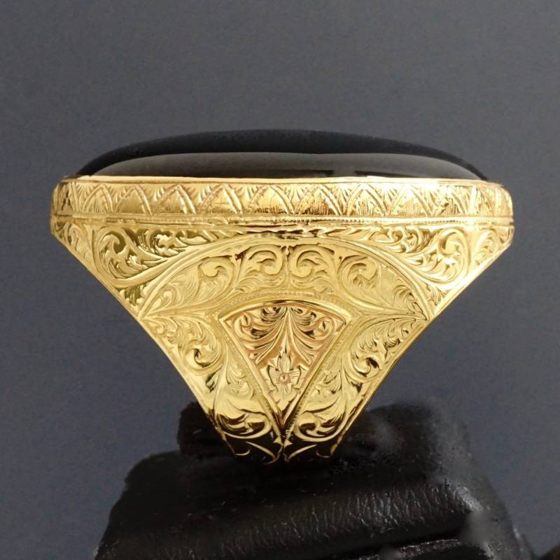 Gold Statement Ring Onyx Herren Handgemachter Schmuck Großer Stein Bold Design von KaraDeluxe