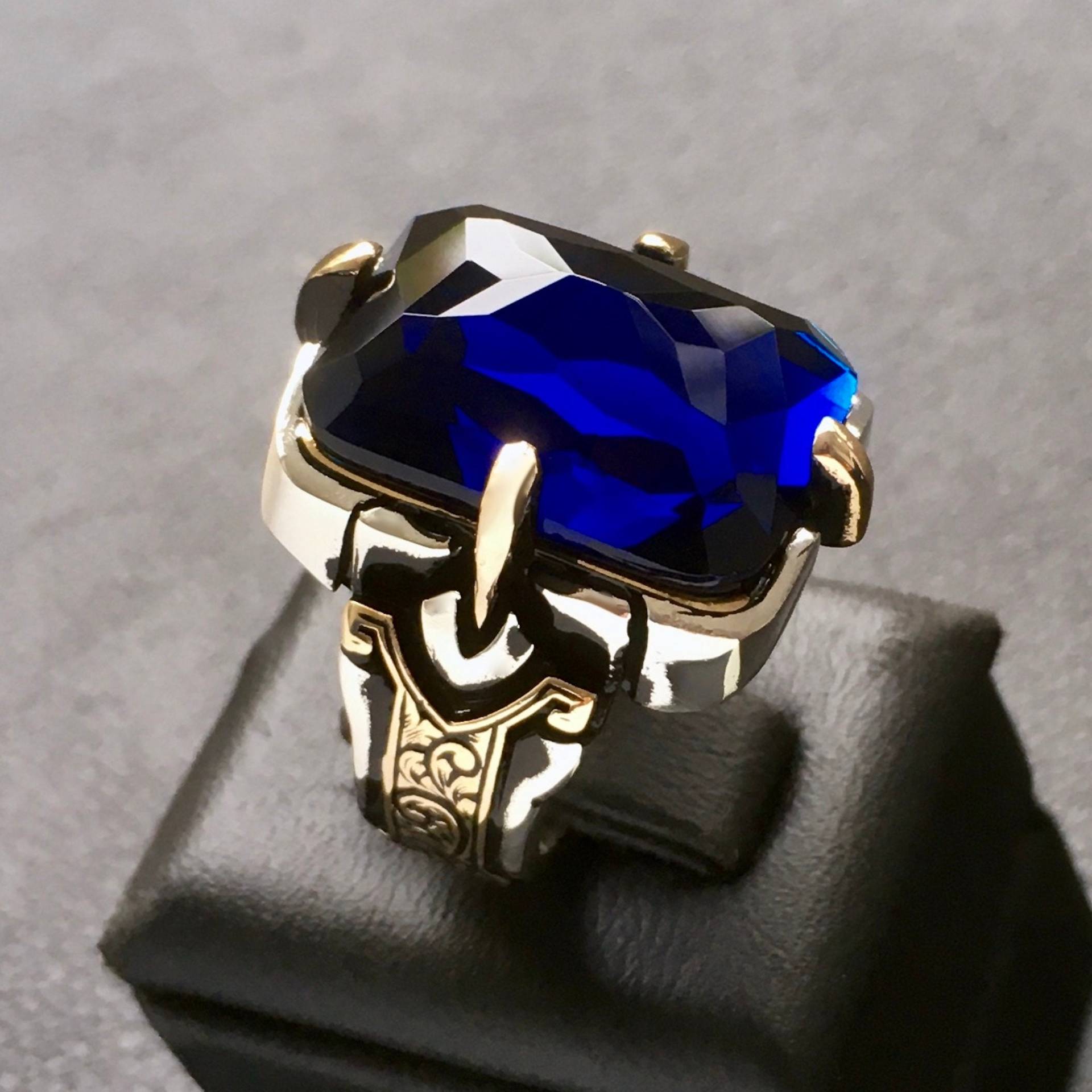 sterling Silber Herren Ring Blau Saphir Aussage Solide Handwerker Schmuck von KARAT35