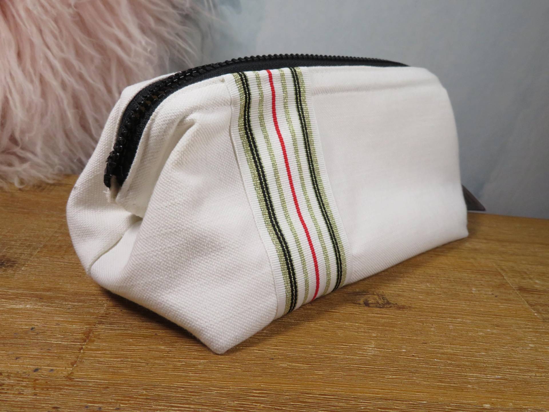 Grosse Kulturtasche, Aufbewahrung, Tasche, Reise, Bad, Kosmetik, Geschenk, Make-Up Grosse Kulturtasche, Aufbewahrung, Tasche, Reise, Bad, Kosmetik, Geschenk, Make-Up von KARELCollections