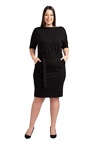 KARKO - Jerseykleid mit Gürtel JOTA I Kimonokleid I Knielänge I Übergröße (Plus Size) I Figurbetonter Schnitt I U-Boot-Ausschnitt I Fledermausärmel bis zum Ellbogen I Schwarz - 50-52 von KARKO