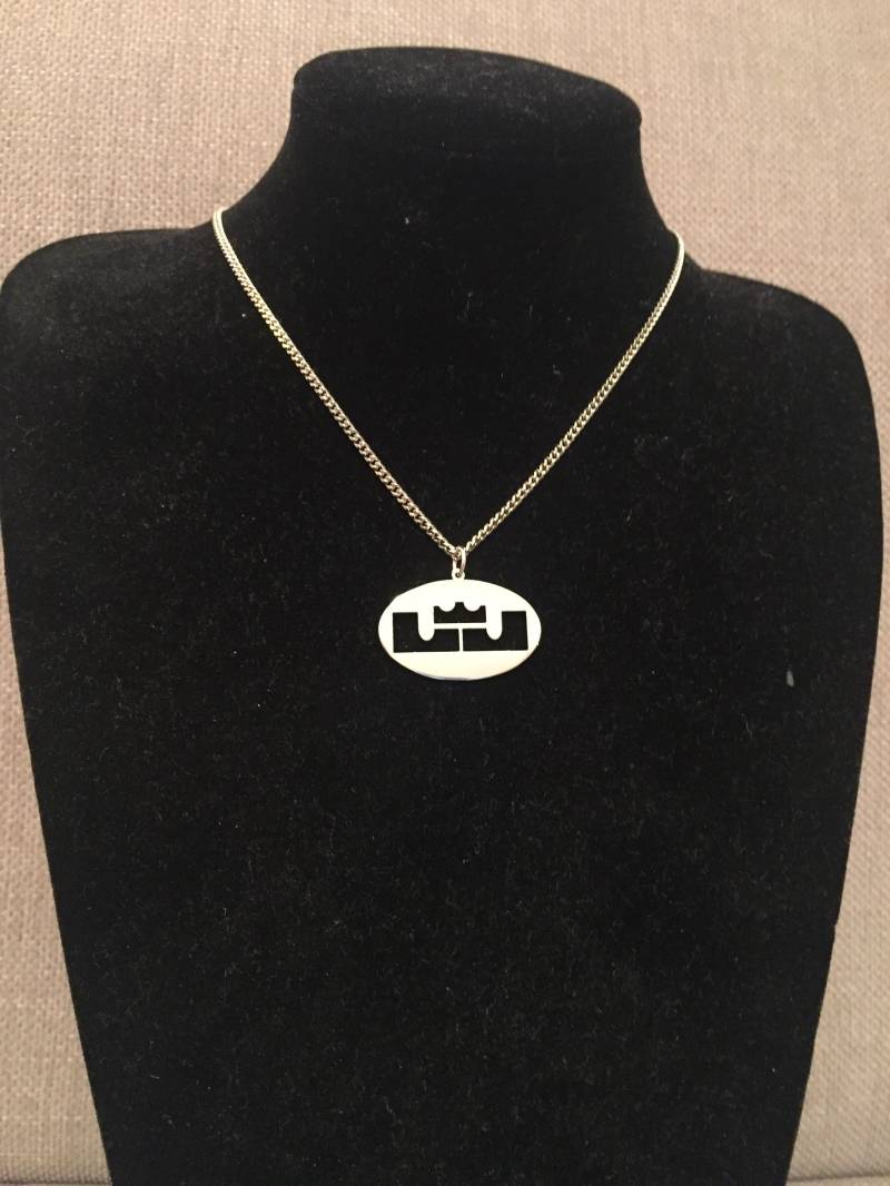 Lebron James Logo-Symbol, Nba-Anhänger, Schmuck Für Los Angeles Lakers-Fans, Basketball-Halskette von KARLshopPendants