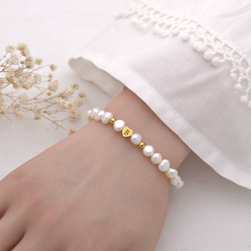 Gravurarmband Aus Echten Perlen Mit Herz/Personalisiertes Geschenk Gravurarmband Aus Echten Perlen Mit Herz/Personalisiertes Geschenk von KARYSMADeutschland