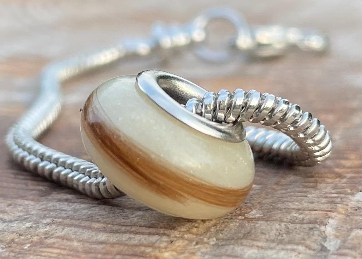 Erinnerungsschmuck, Perlen Mit Echten Blüten, Haar, Muttermilch, Handgefertigt, Personalisiert, Brautstrauß, Blumenstrauß, Geschenkidee von KASANUmemoryinresin