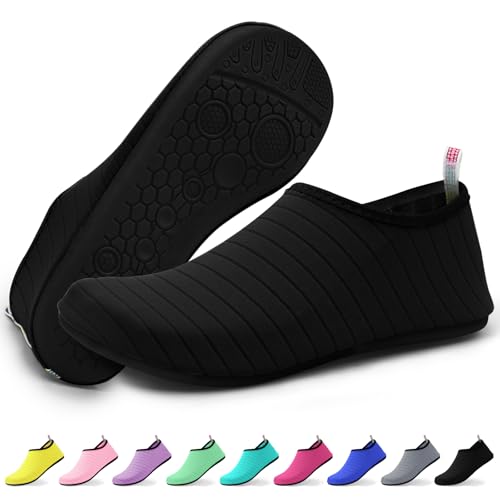 KATLKIU Wasserschuhe Unisex Schnell Trocknend Schwimmschuhe Leicht Bequem Strandschuhe für Herren Damen Rutschfeste Sohle Schwimmen Surfen Gehen, Schwarz , 2.5/3 UK KATLKIU Wasserschuhe Unisex Schnell Trocknend Schwimmschuhe Leicht Bequem Strandschuhe für Herren Damen Rutschfeste Sohle Schwimmen Surfen Gehen, Schwarz , 2.5/3 UK von KATLKIU