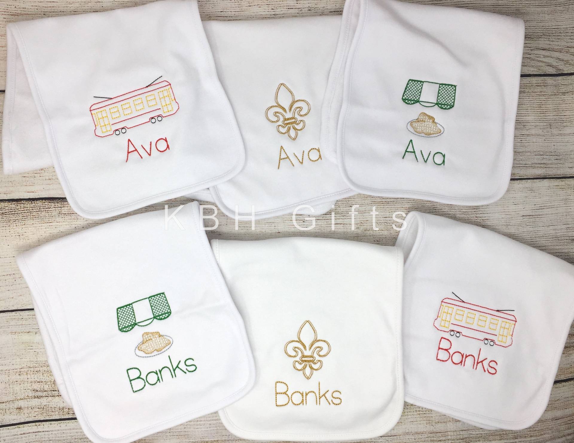 Beignet Streetcar Fleur De Lis Vintage New Orleans Spucktücher von KBHgifts