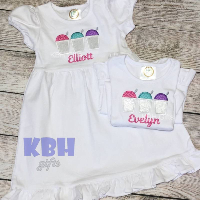 Gestickte Schneeball Schnee Kegelt Shirt von KBHgifts