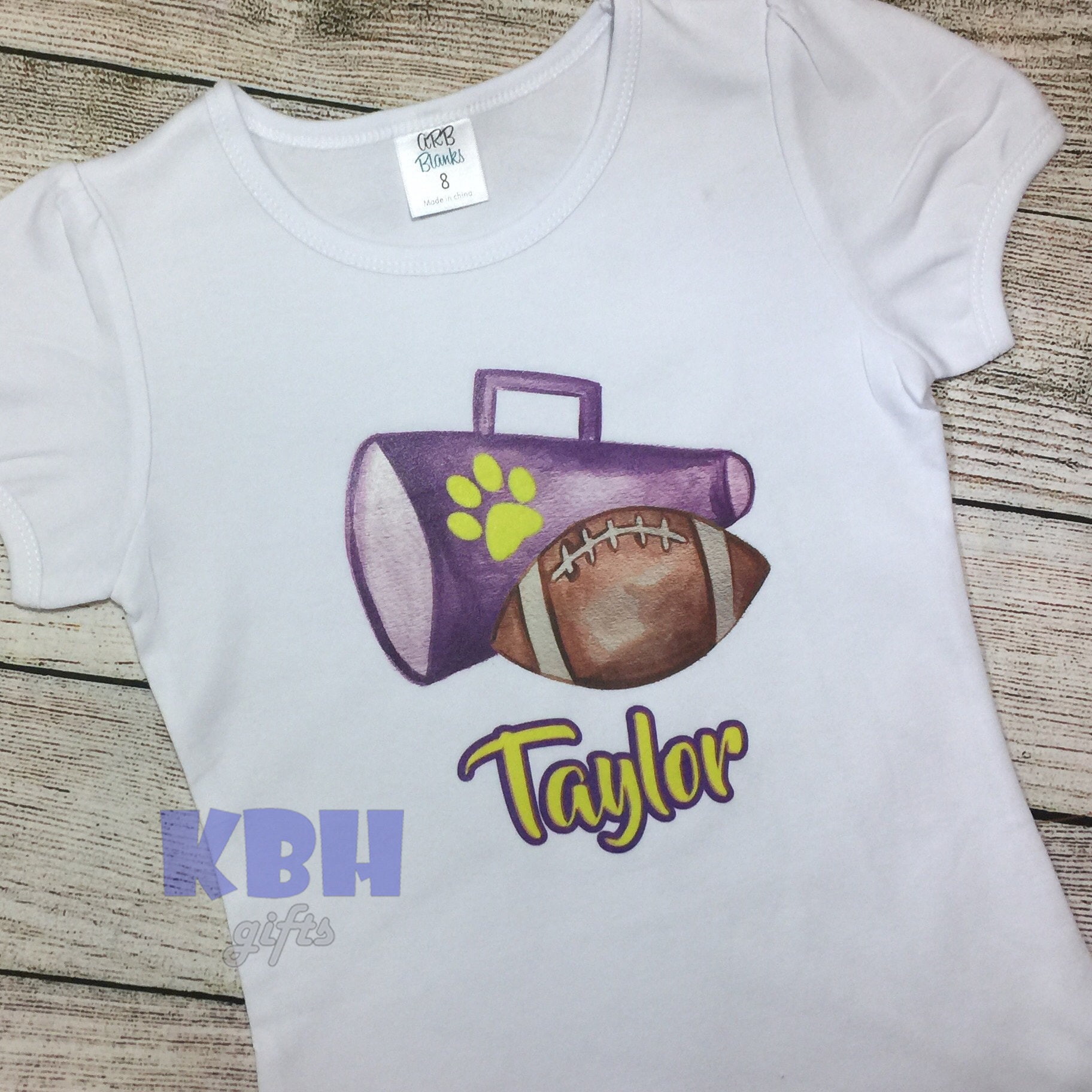 Personalisierte Tiger Fußball Megaphon Shirt von KBHgifts