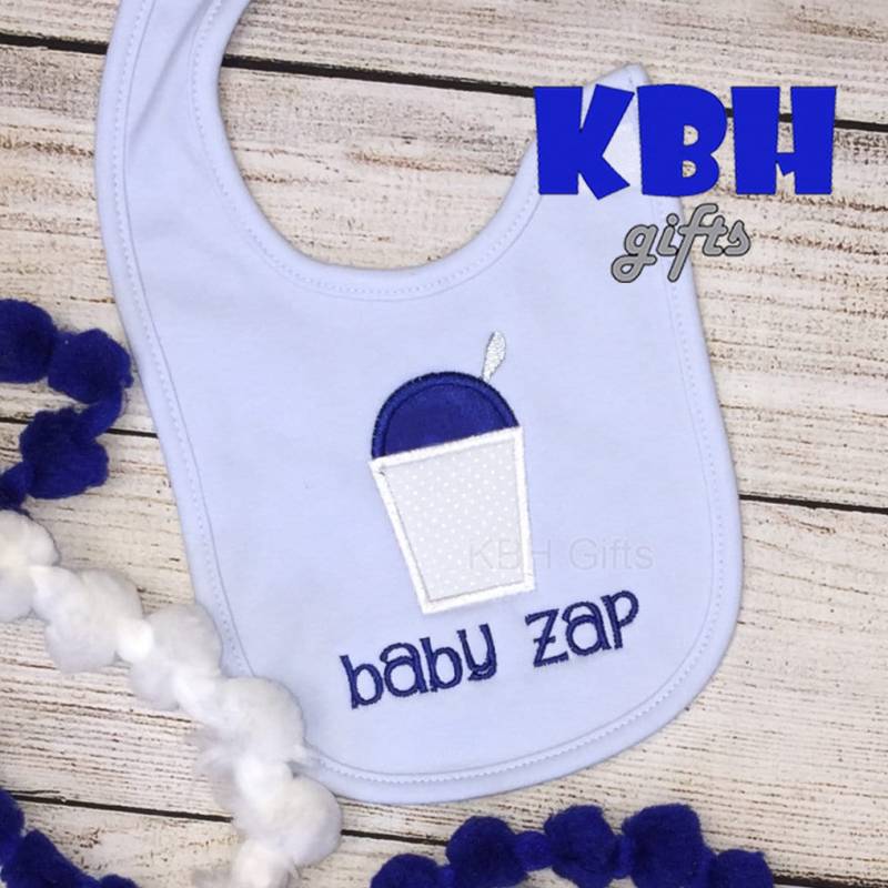 Schneeball Bib Burp Tuch von KBHgifts