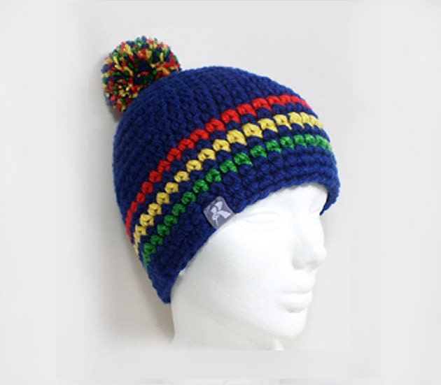 Bommel-Bommel-Mütze-Marine-Blau, Rot, Gelb & Grün Rasta Häkeln Hut Winter Snowboard Ski Surf Skate von KBeanies