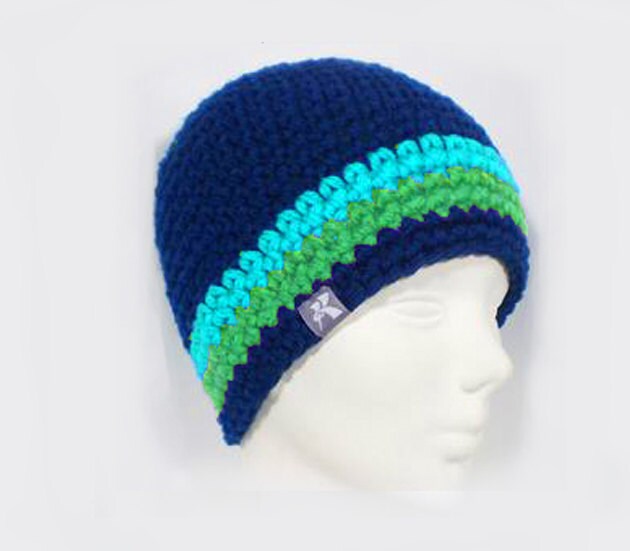 Classic Fit Mütze - Navy Blau, Teal & Grün Gehäkelte Wintermütze Snowboard Ski Surf Skate von KBeanies