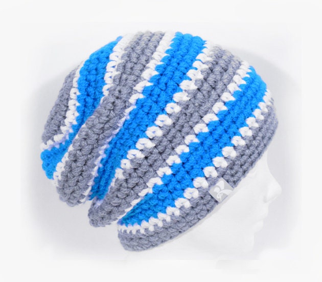 Diskette Mütze Hell Blau, Grau Und Weiß Gestreiften Häkeln Hut Winter Snowboard Ski Surf Skate von KBeanies