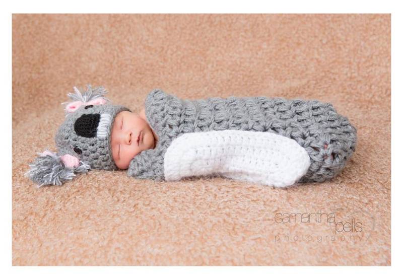Neugeborenes Baby Girl Koala Bärchenmütze Und Cocoon Eng Set Outfit Foto Prop Häkeln von KBeanies