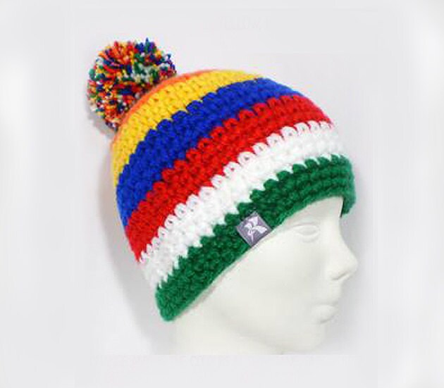 Pompon Bommel Beanie - Orange, Gelb, Blau, Rot, Weiß & Grün Gestreiften Häkeln Hut Winter Snowboard Ski Surf Skate von KBeanies