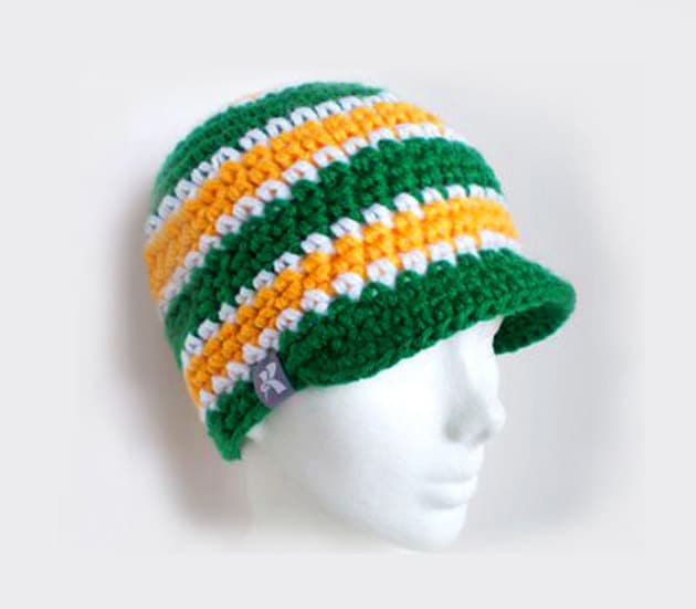 Schirmmütze Grün, Gelb & Weiß Häkeln Winter Spitze Zeitungsjunge Hut Snowboard Ski Surf Skate von KBeanies