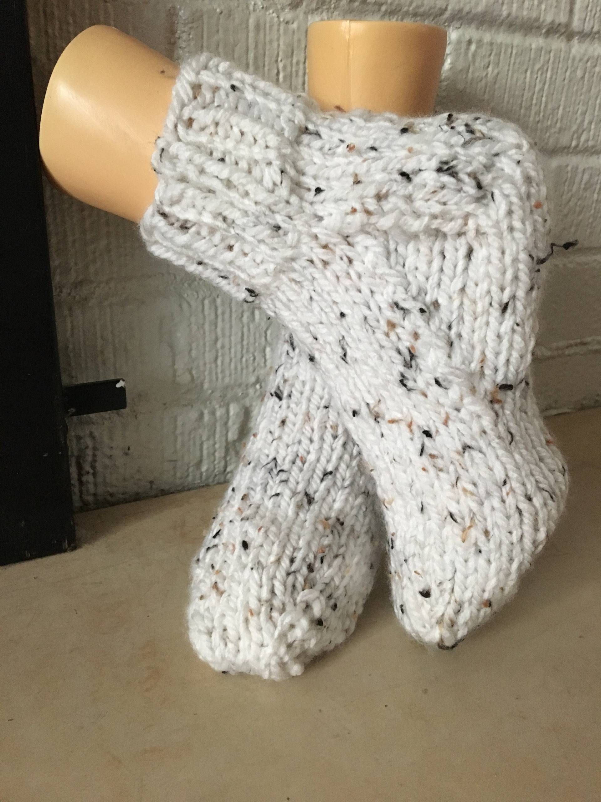 Hausschuhe Socken, Hand Gestrickt von KCNdesigns