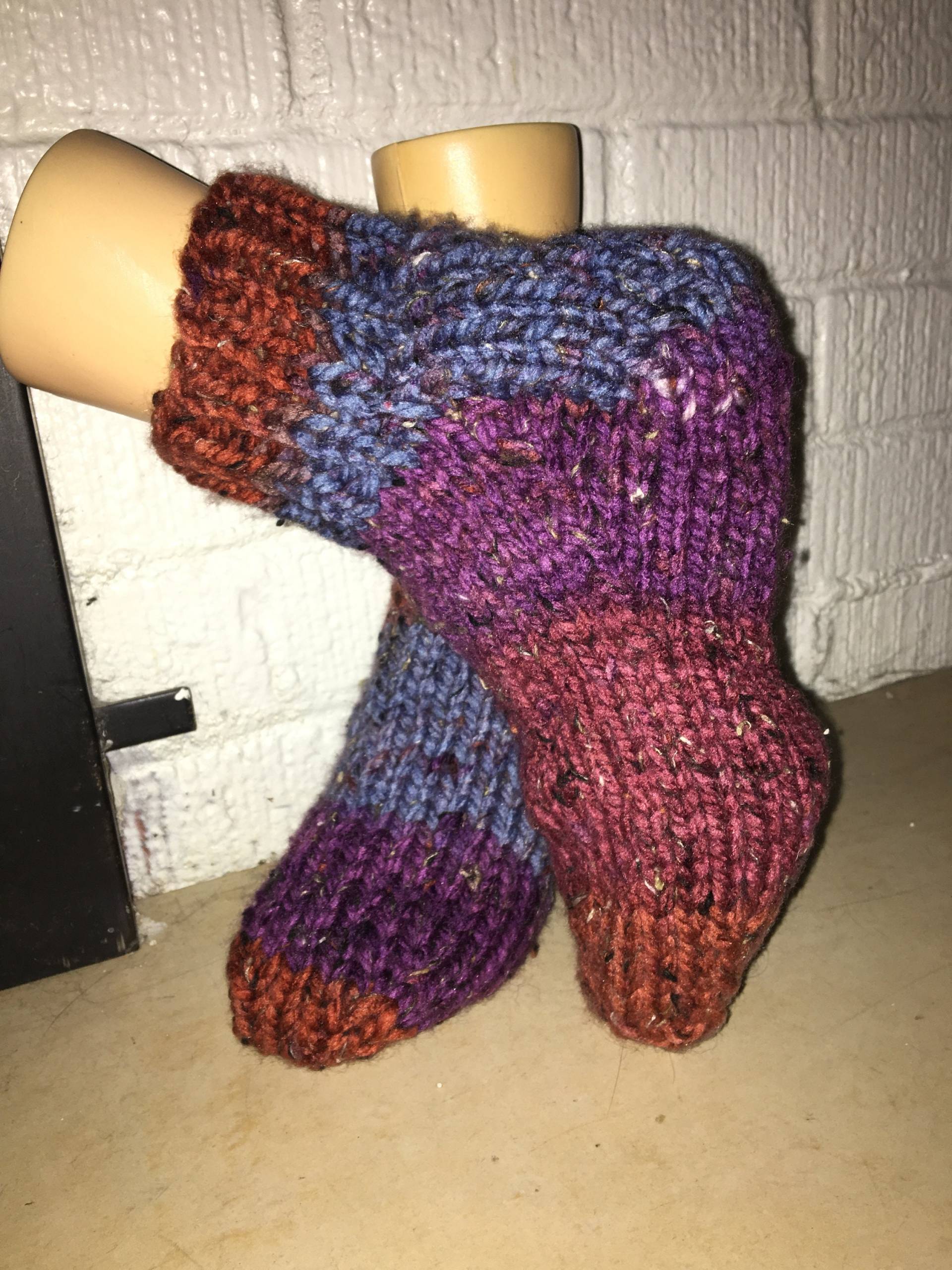Hausschuhe Socken, Hand Gestrickt von KCNdesigns