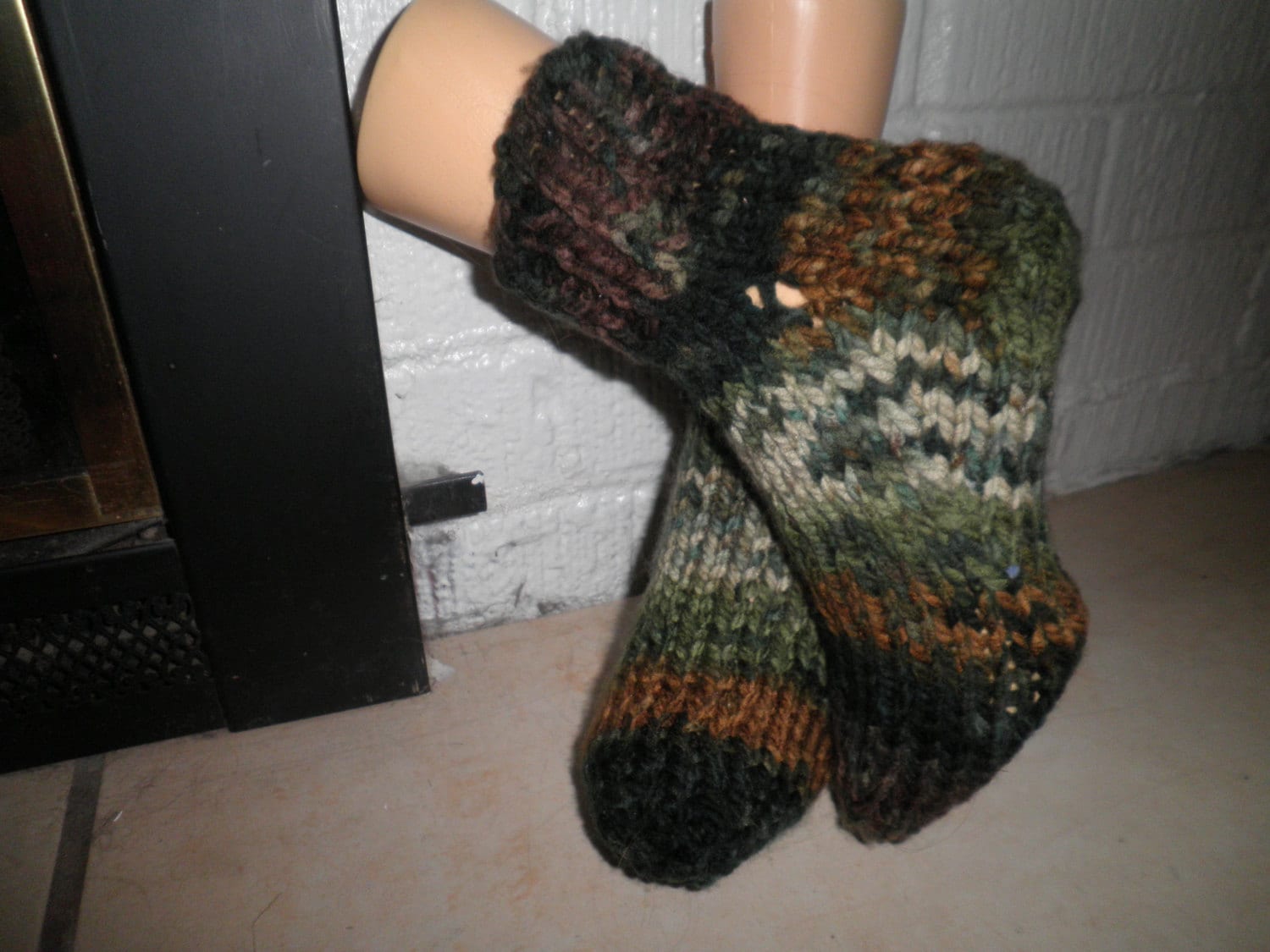 Hausschuhe Socken, Handgestrickt, Grösse M-xl von KCNdesigns