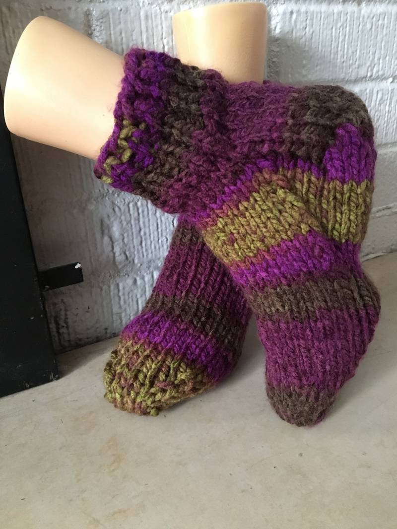 Hausschuhe Socken, Handgestrickt, Größe L Hausschuhe Socken, Handgestrickt, Größe L von KCNdesigns