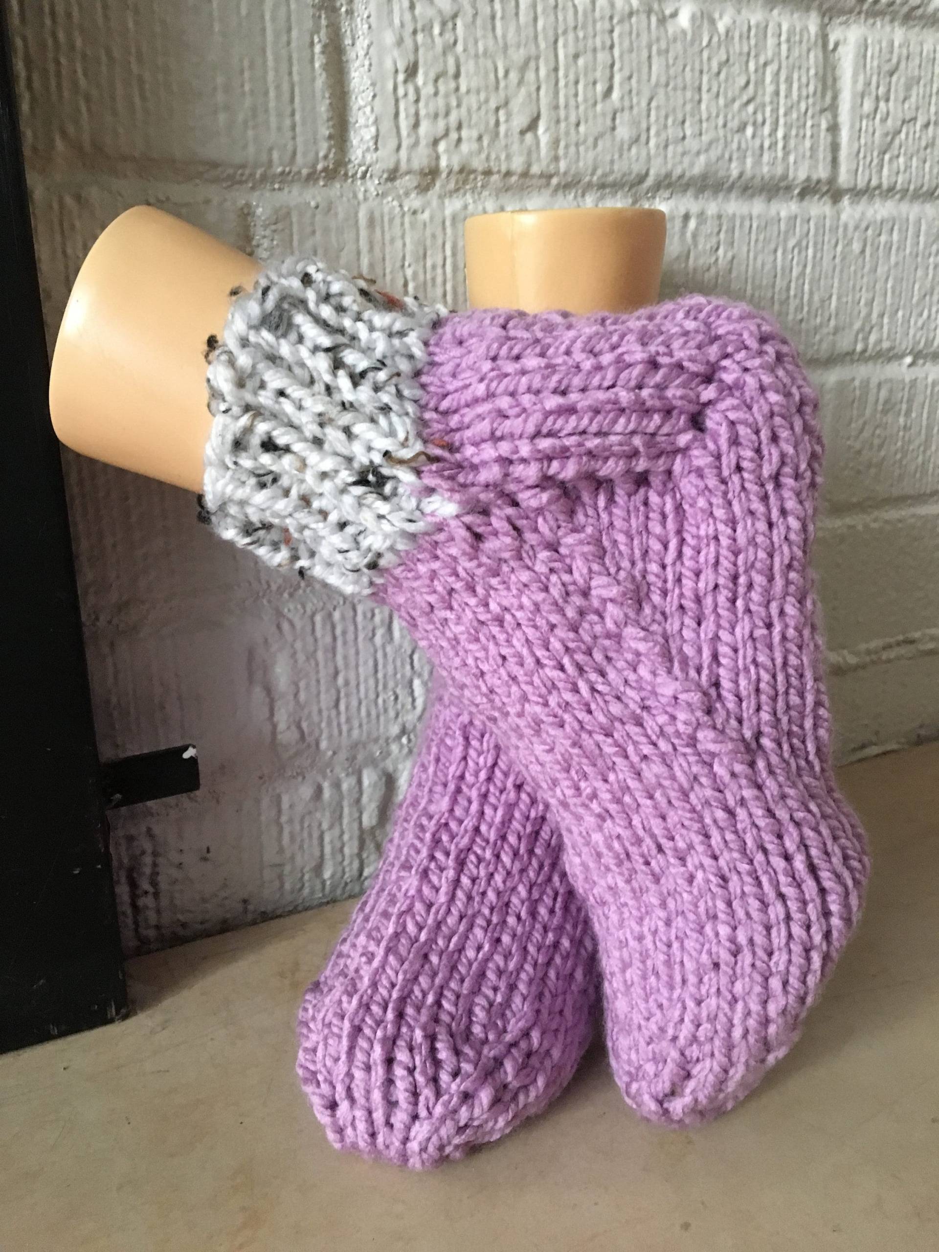 Slipper Socken, Von Hand Gestrickt von KCNdesigns