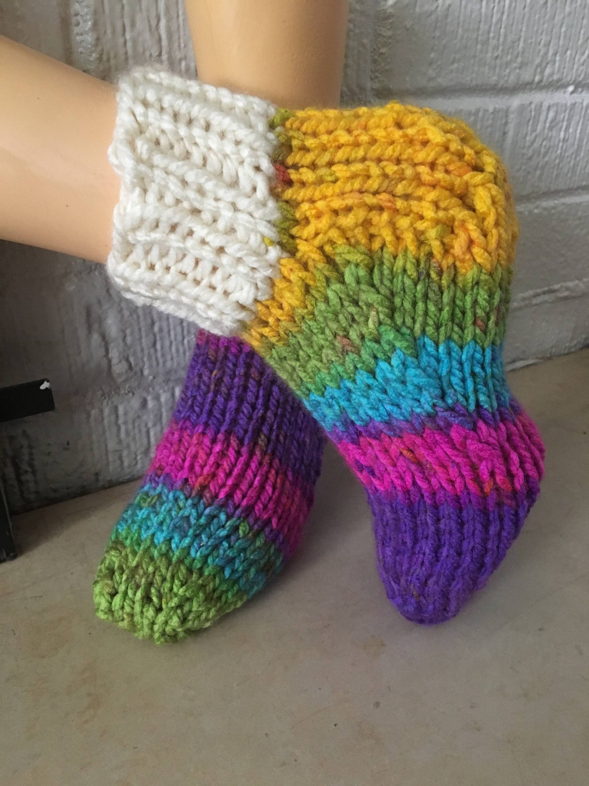 Slipper Socken, Von Hand Gestrickt von KCNdesigns