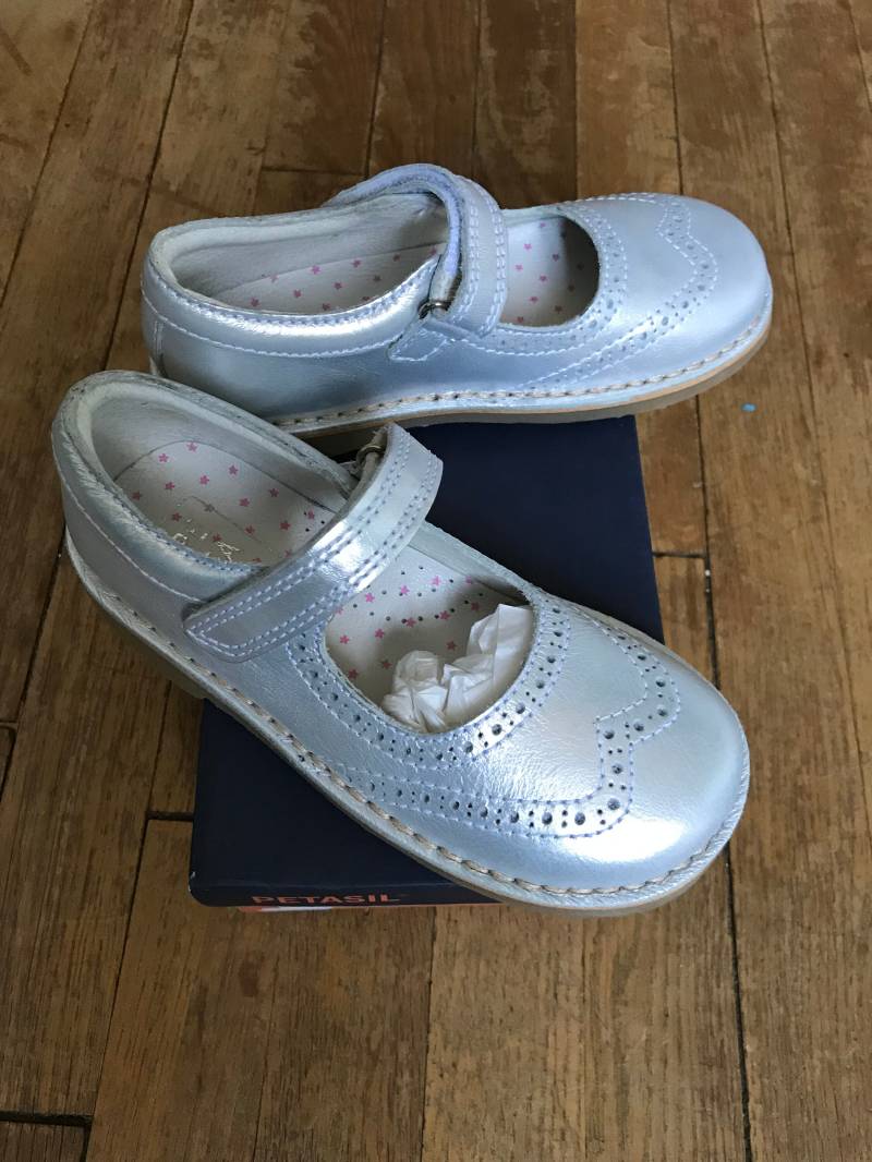 Petasil Silber Weinrot Schuh von KDGinger