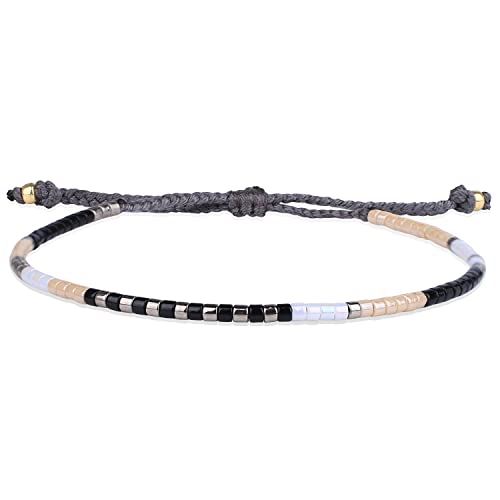 KELITCH Boho-Farbe Kristall Muschel Perlen Freundschaftsarmbänder Handgemachte Strand Armband Armreifen Schmuck Für Frauen (Schwarz Weiß) von KELITCH