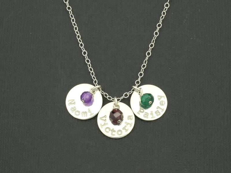 Benutzerdefinierte Name Disc Halskette Birthstone Halskette. Kinder Kreis. Schmuck. Einzigartige Geschenke. Personalisierte Initial. Geschenke Für von KESTJewelry