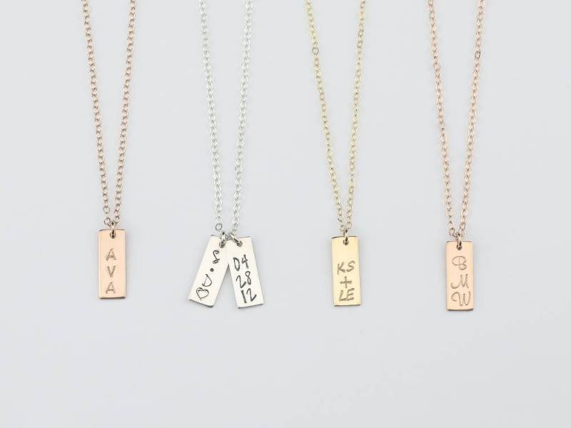 Perfektes Geschenk Für Mama. Familien Name Halskette in Gold, Silber, Rose Gold. Kinder Namen Halskette. Mütter Personalisiertes von KESTJewelry