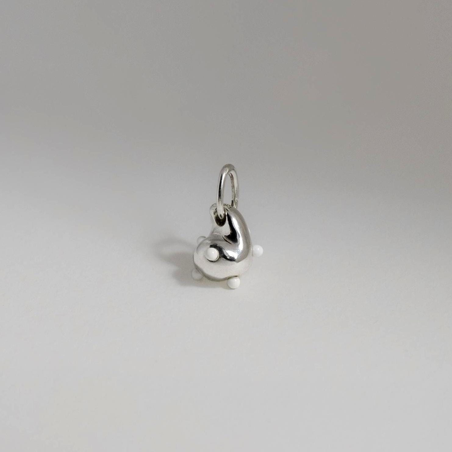 Bubbles Charm - Silber Und Bunter Emaille Schmuck Akzent Bubbles Charm - Silber Und Bunter Emaille Schmuck Akzent von KFNEjewelry