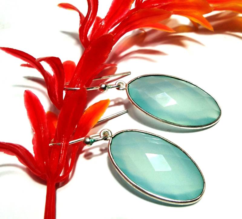 Natürliche Aqua Chalcedon Stein Ohrring, 925 Massiv Starling Silber Oval Form Größe 22 X 12 Mm Geschenk Arbeitstag Ohrring von KGNSilverJewellery