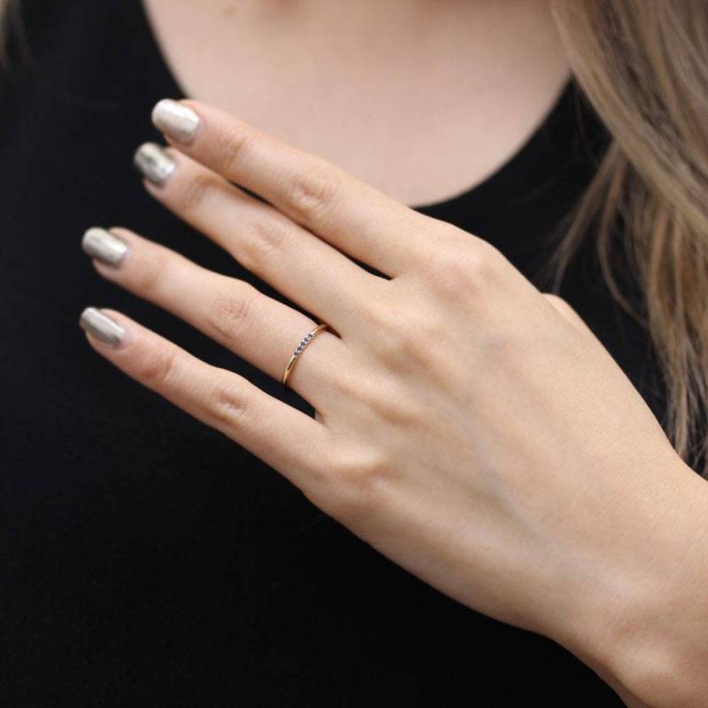 14K Gelb Gold Blau Saphir Pave Ehering von KHIMJEWELRY