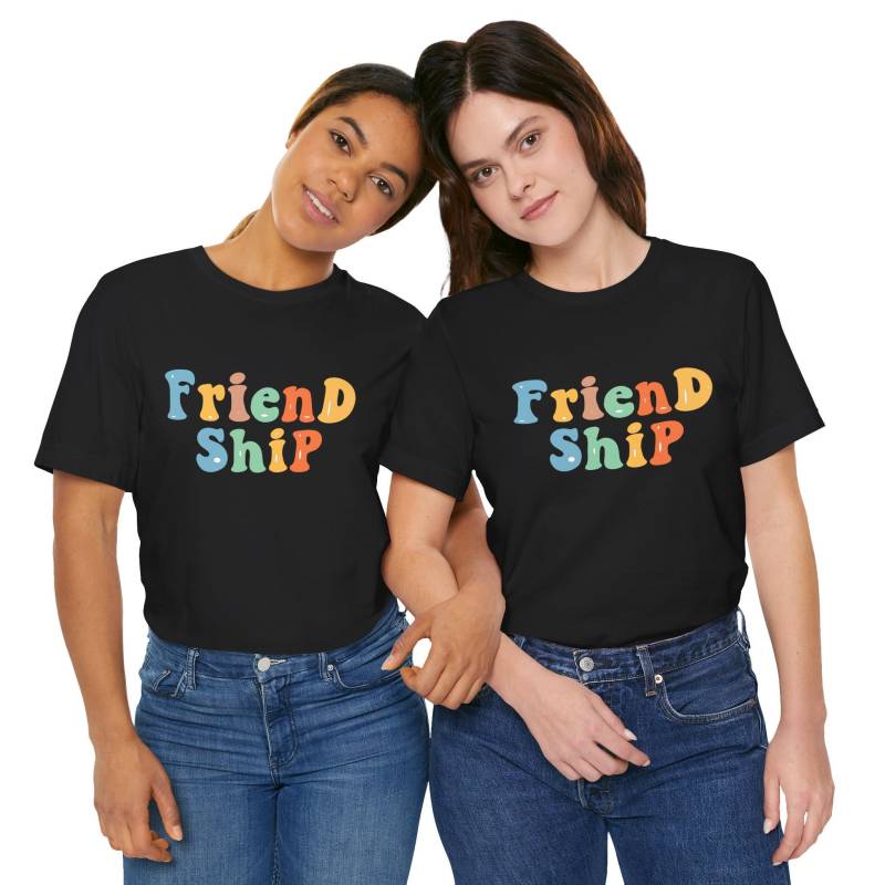 Friend Ship Tshirt, Funshirt For Her, Unique Design von KIDESIGNERS