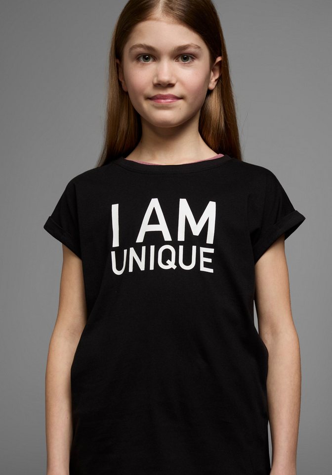 KIDSWORLD T-Shirt Mit Spruch: I AM UNIQUE kurzärmelig, weit geschnitten, bedruckt, Rundhalsausschnitt von KIDSWORLD