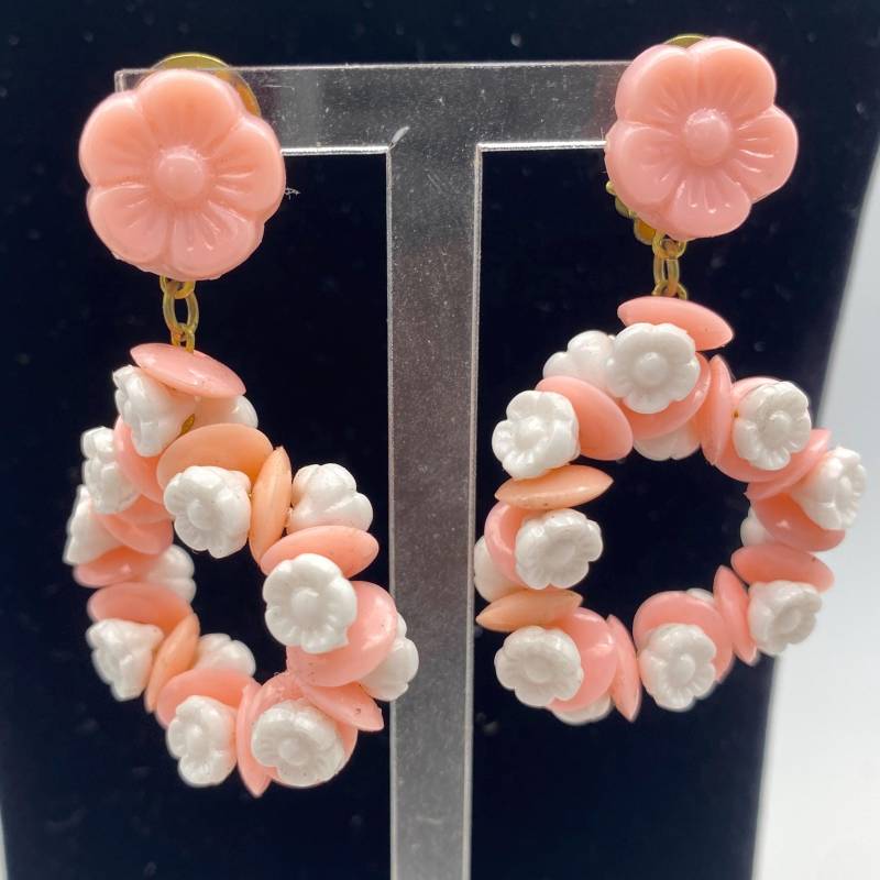 Kleine Rosa Und Weiße Blumen-Anhängerclips, Mehrere Modelle Kleine Rosa Und Weiße Blumen-Anhängerclips, Mehrere Modelle von KIKINASU