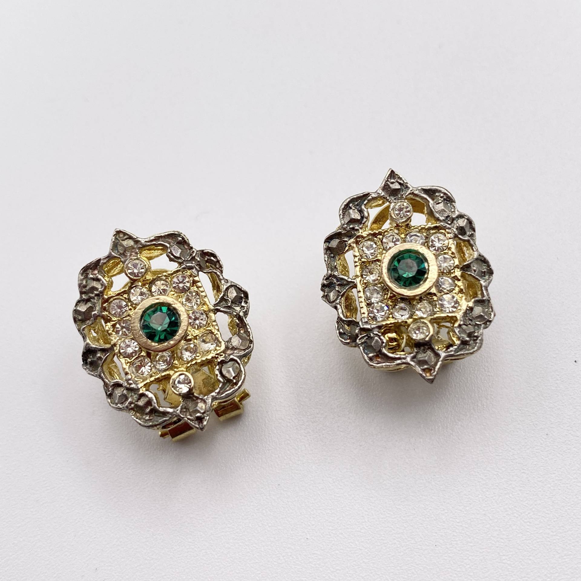 Ohrringe Im Filigranstil Aus Vermeil Und Strass, 3 Modelle Ohrringe Im Filigranstil Aus Vermeil Und Strass, 3 Modelle von KIKINASU