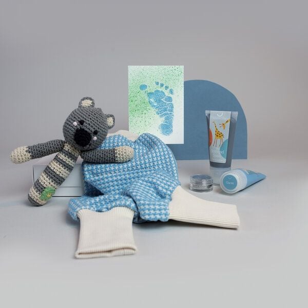 KINDACUTE Babys Fußabdrücke & Erinnerungen zur Geburt schenken: Babybox Münchner Kindl von KINDACUTE