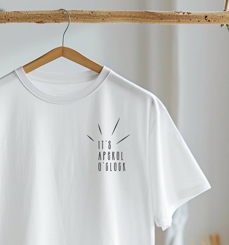 Nachhaltiges Unisex T-Shirt Aus Bio-Baumwolle | Fair Trade Lustiger Statement Print Umweltfreundlich Aperol von KINDDEEDSdesign