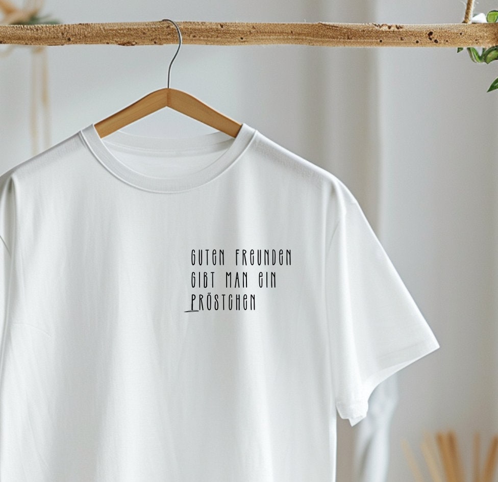 Nachhaltiges Unisex T-Shirt Aus Bio-Baumwolle | Fair Trade Lustiger Statement Print Umweltfreundlich Nachhaltiges Unisex T-Shirt Aus Bio-Baumwolle | Fair Trade Lustiger Statement Print Umweltfreundlich von KINDDEEDSdesign