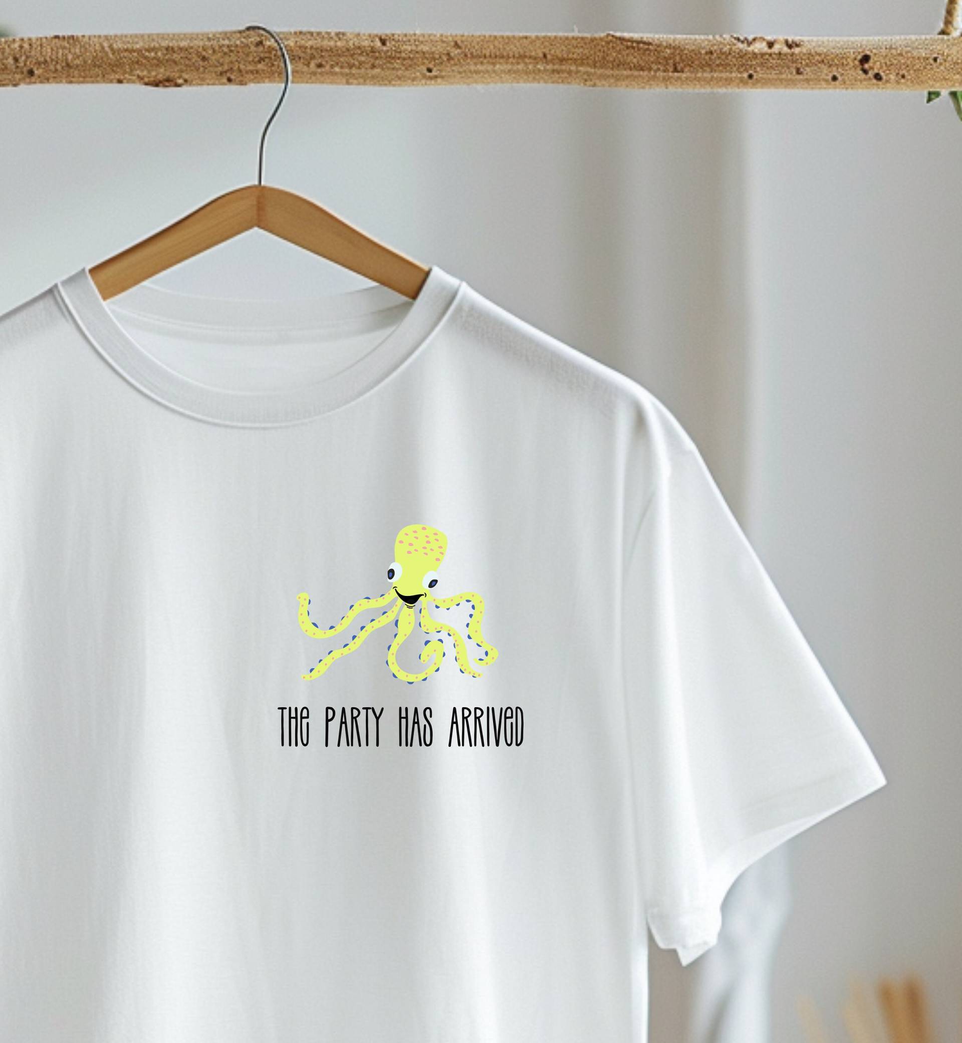 Nachhaltiges Unisex T-Shirt Aus Bio-Baumwolle | Fair Trade Lustiger Statement Print Umweltfreundlich Nachhaltiges Unisex T-Shirt Aus Bio-Baumwolle | Fair Trade Lustiger Statement Print Umweltfreundlich von KINDDEEDSdesign