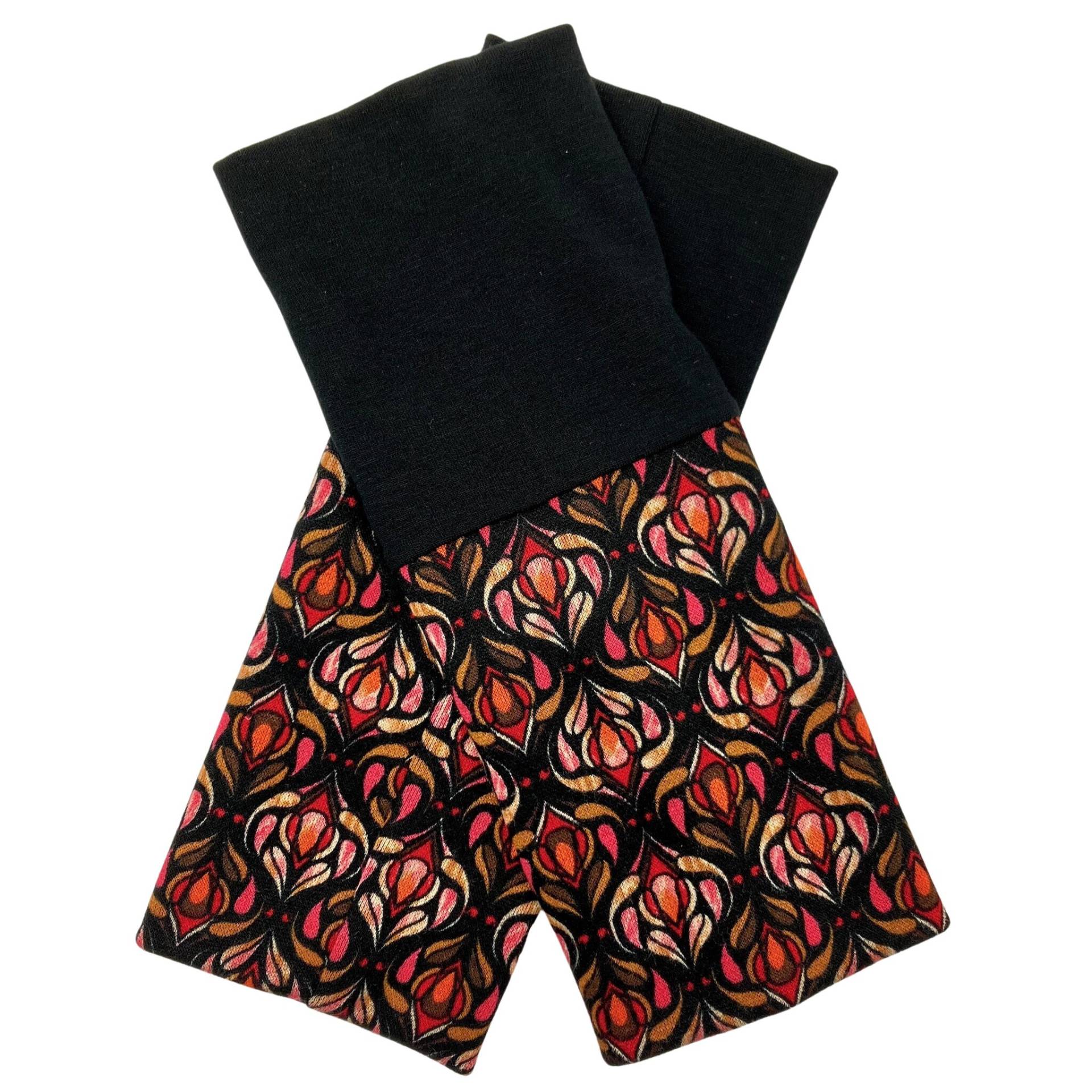 Art Deco Accessoire Stutzerln Armstulpen Pulswärmer Schwarz Rot Ponte Jersey Art Deco Accessoire Stutzerln Armstulpen Pulswärmer Schwarz Rot Ponte Jersey von KINDLwien