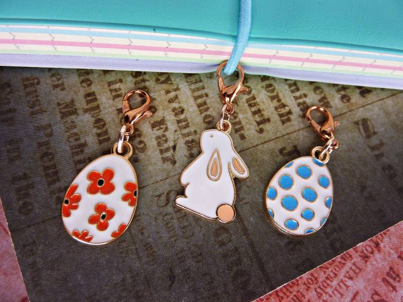 Kaninchen Charm - Osterhase, Ostereier Kleiner Anhänger, Planer Zubehör, Maschen Markierer Oder Für Das Federmäppchen von KINGkerlitz