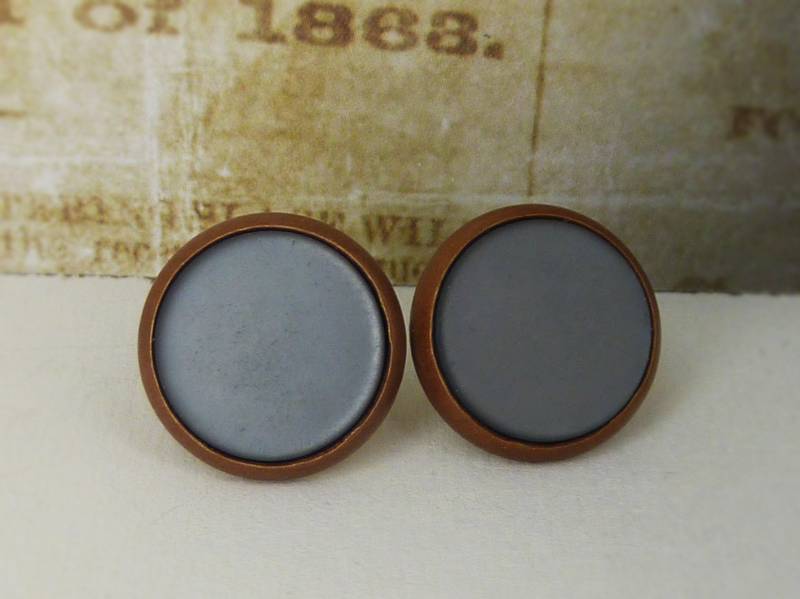 Ohrringe Mattes Grau in Kupfer Gefasst von KINGkerlitz